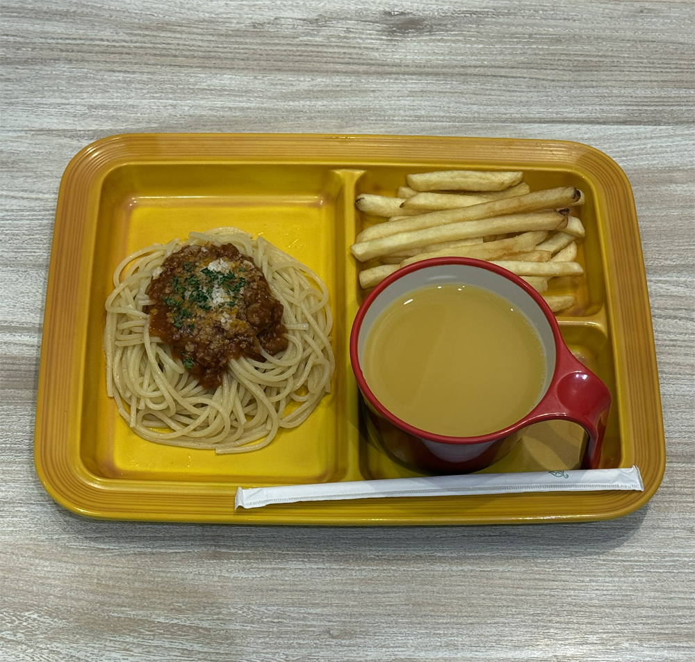 ポテトプレート 税込825円(税抜750円)