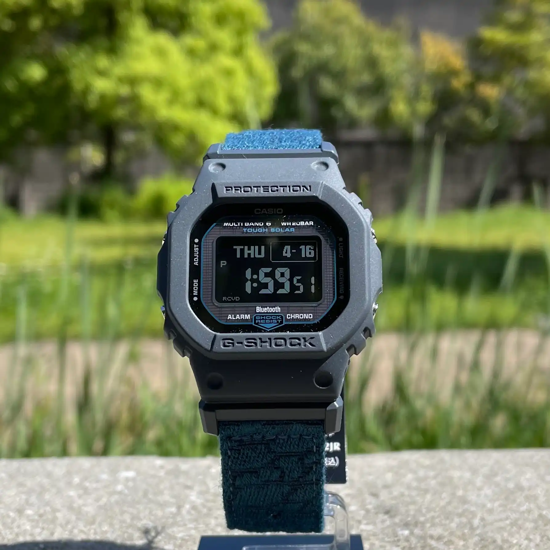 ニュース｜ショップニュース｜G-SHOCK 4月新作 ブラックをベースに液晶 