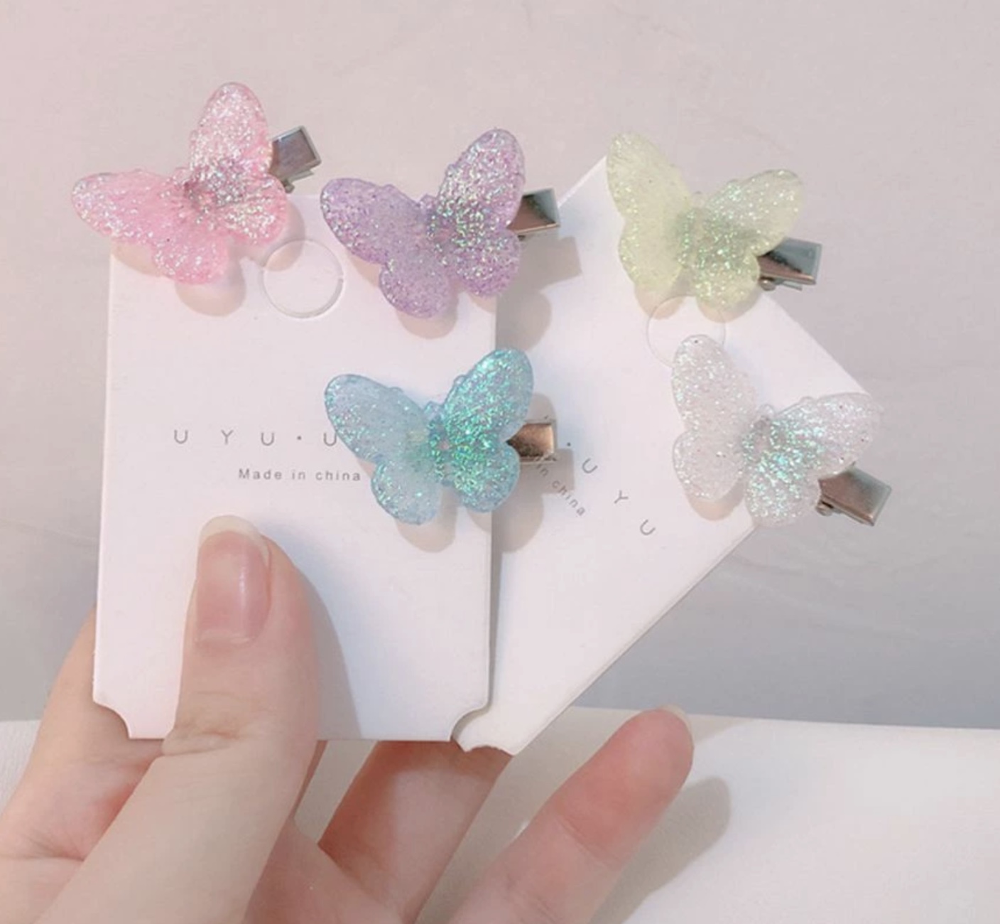 キラキラバタフライヘアクリップ