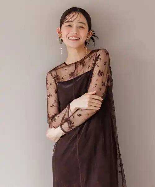 【kaene】秋冬人気のベロア素材を使ったドレス。