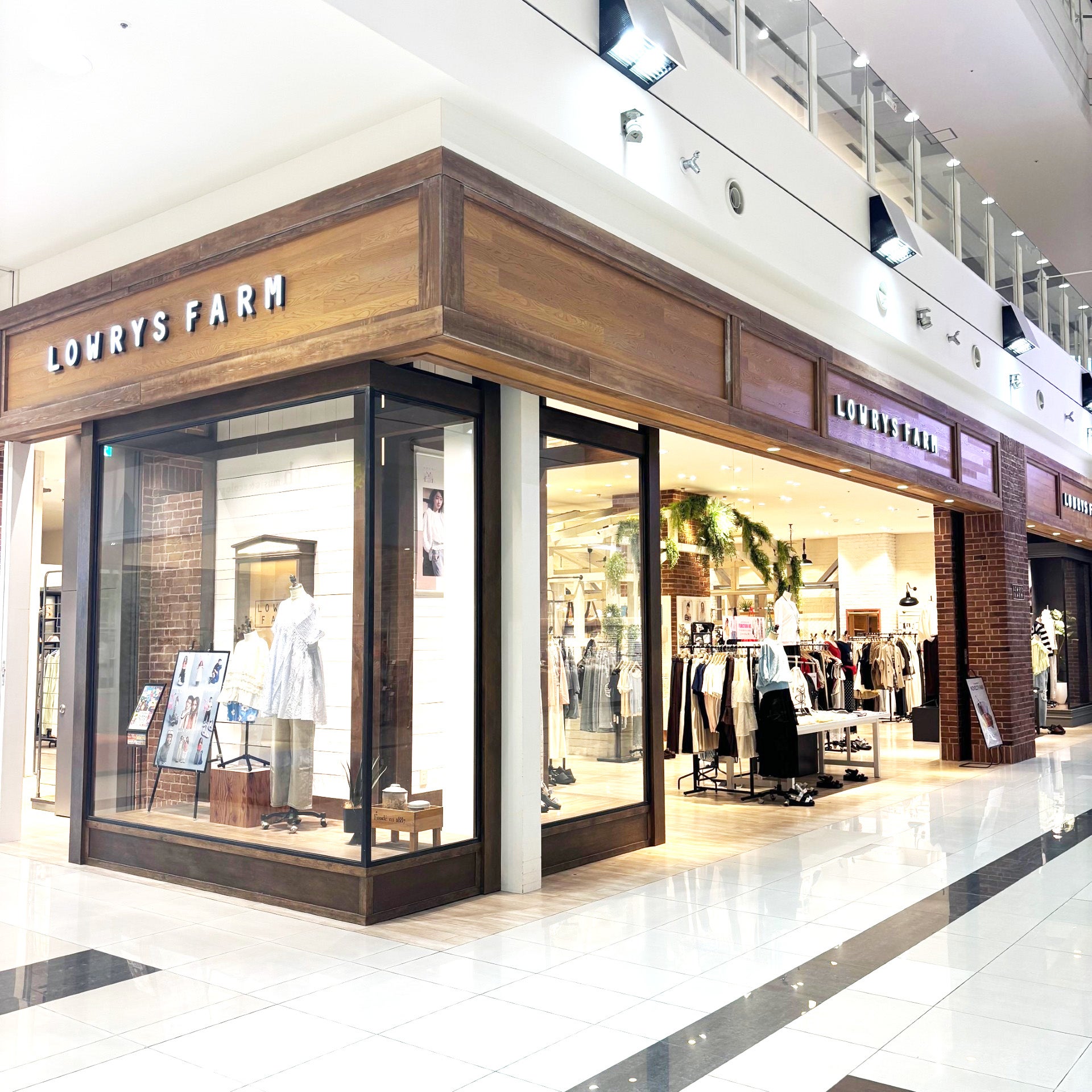 ショップ｜ローリーズファーム｜イオンモール福津