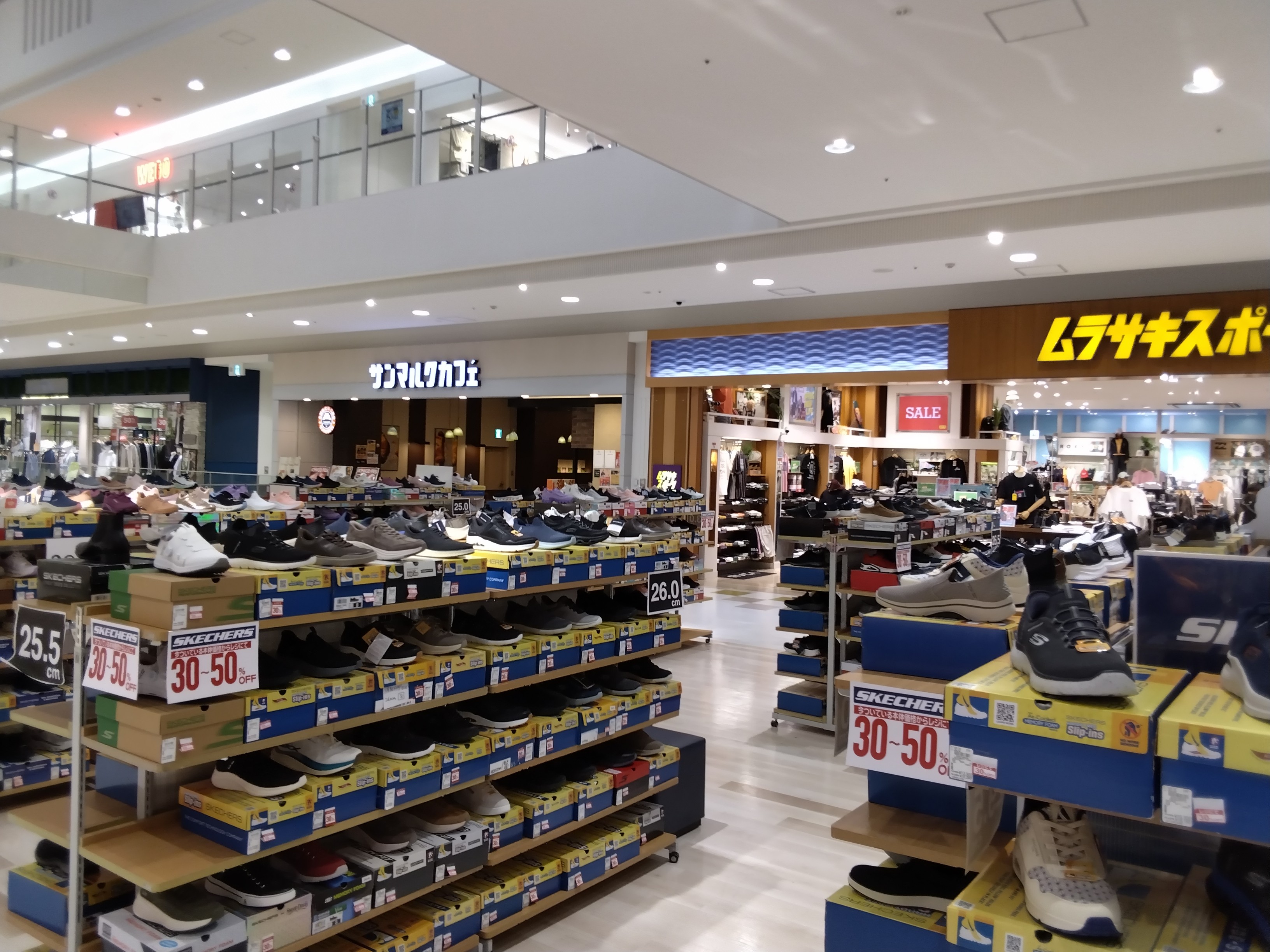 スケッチャーズ大和郡山アウトレットセール開催！！！