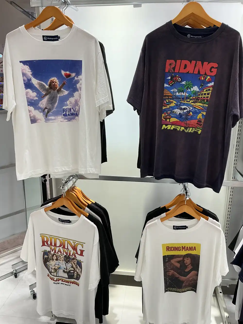 プリントTシャツ入荷!