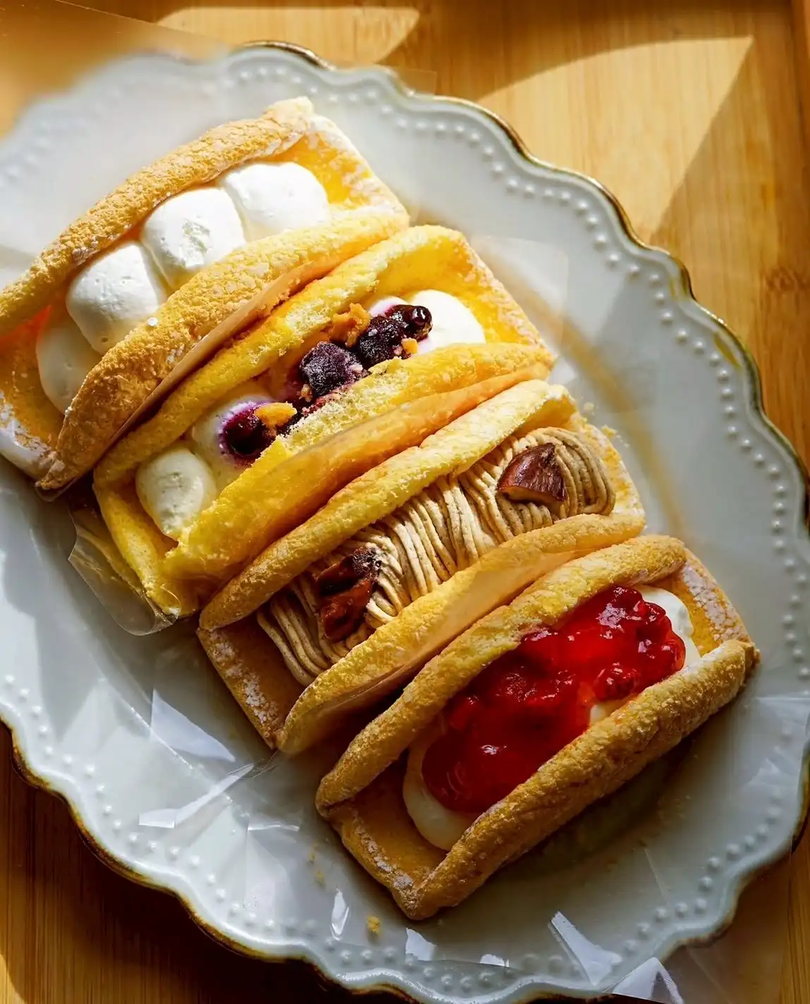 オムレットケーキ、カヌレ、焼菓子販売