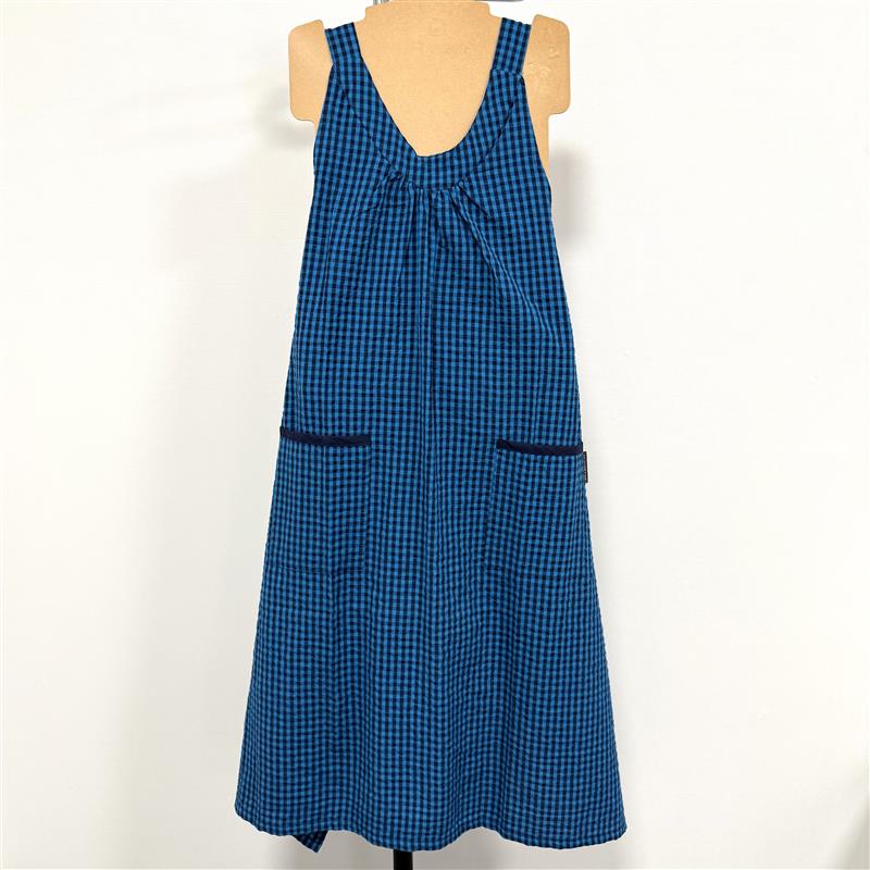 ギンガムサッカーギャザーエプロン　ブラック