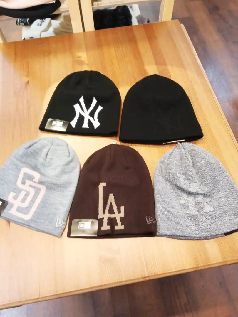 neweraニット帽入荷