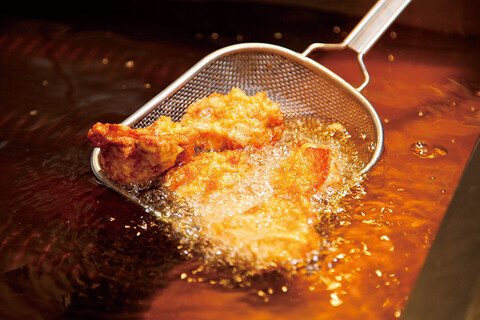 からあげ、定食、丼 がブリチキン。