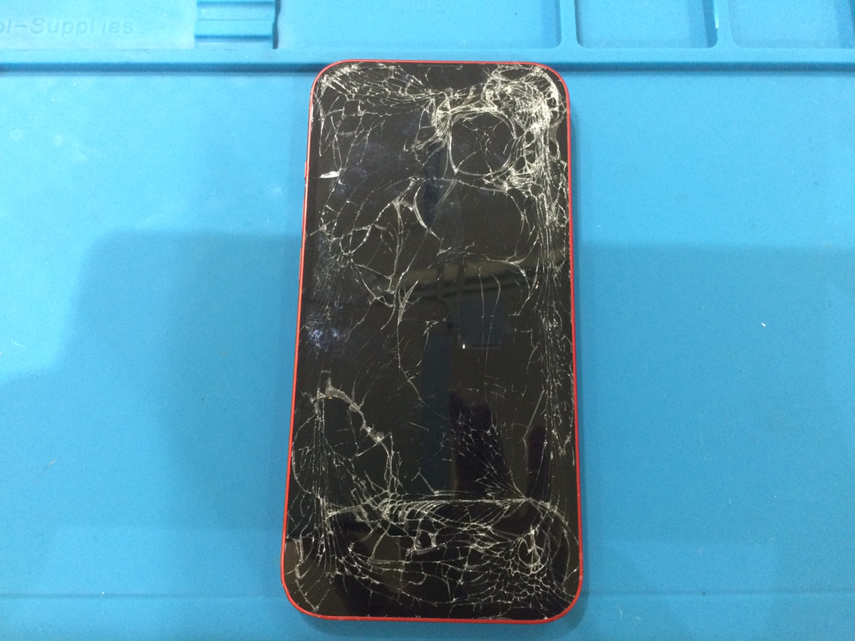 iPhone修理は当店にお任せ！最短即日対応で安心サポート！