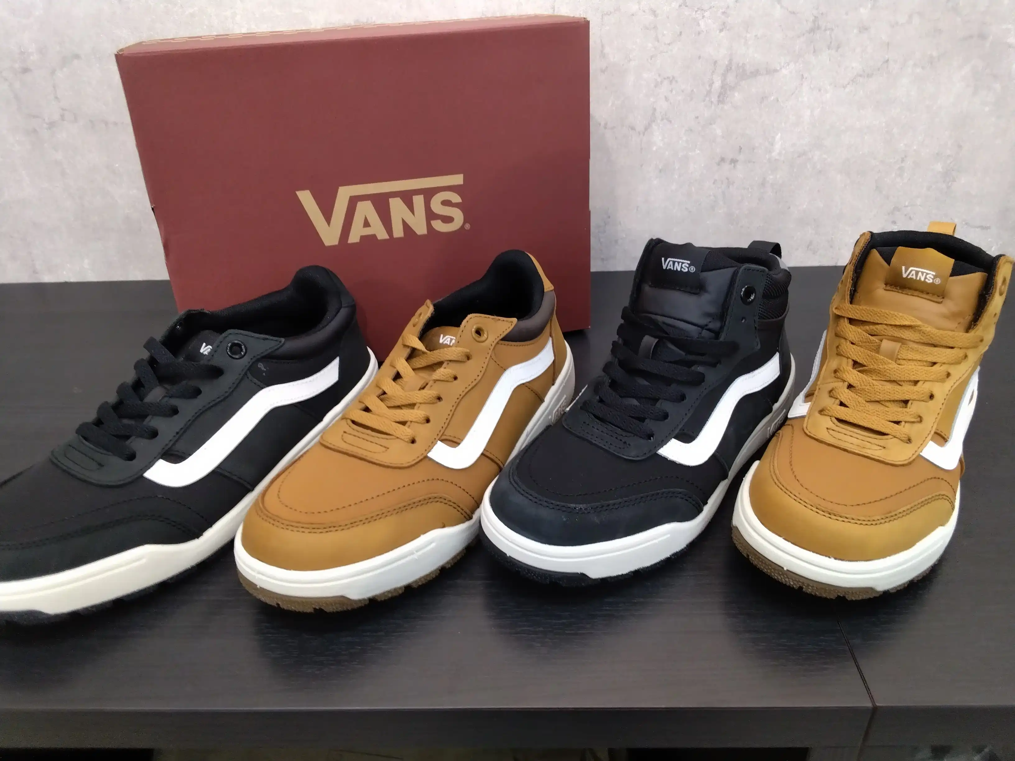 VANSブーツスニーカー紹介♫