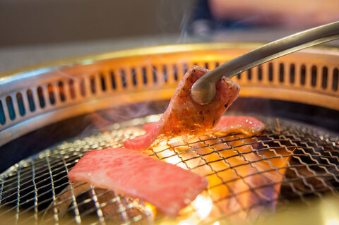 回転焼肉　一升びん