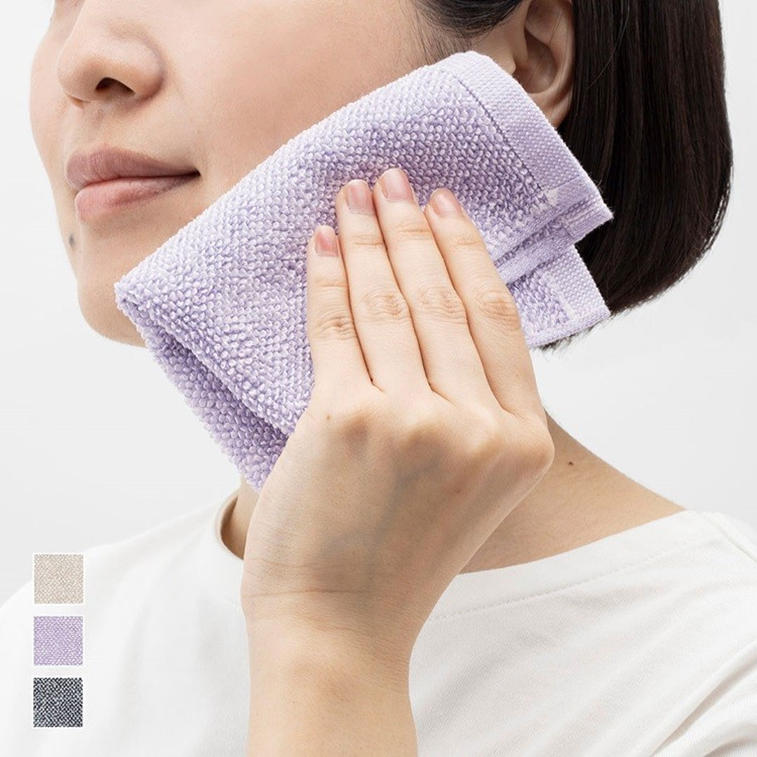 触ると冷たいハンカチタオル 16×25cm