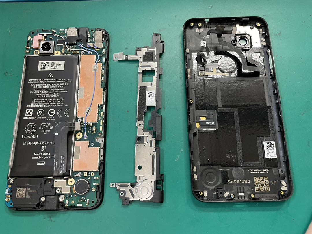 いきなり電源がつかなくなったGooglePixel4aのバッテリー交換も当店へおまかせ!