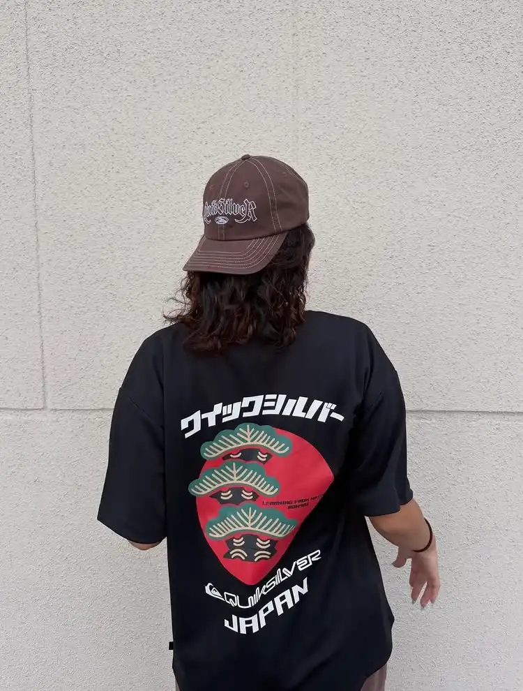 QUIKSILVER JAPAN Tee