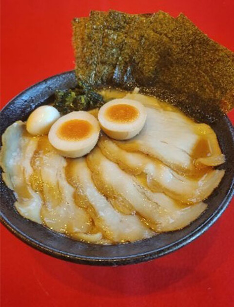 濃厚豚骨醤油ラーメンふじ家 フジヤマ55澤竜一郎プロデュース