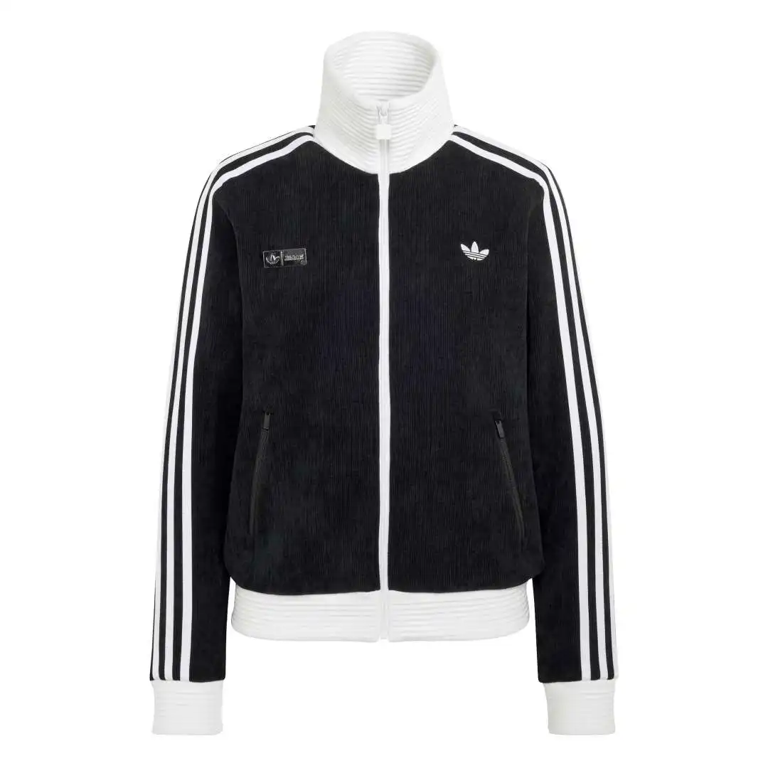 adidas×JENNIEコラボ発売!