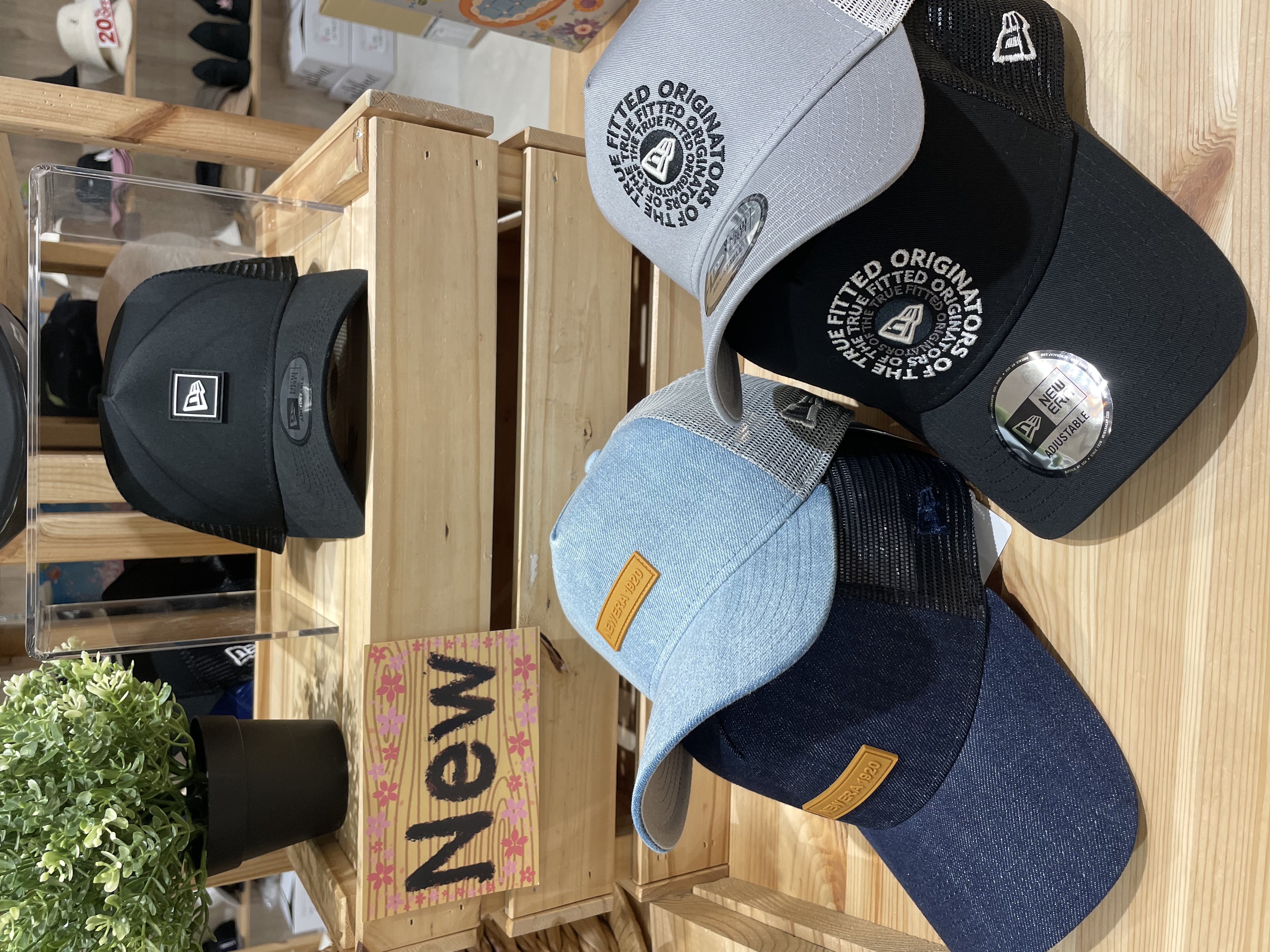 春物商品続々入荷中！