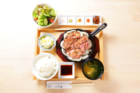 豚ステーキ専門店B