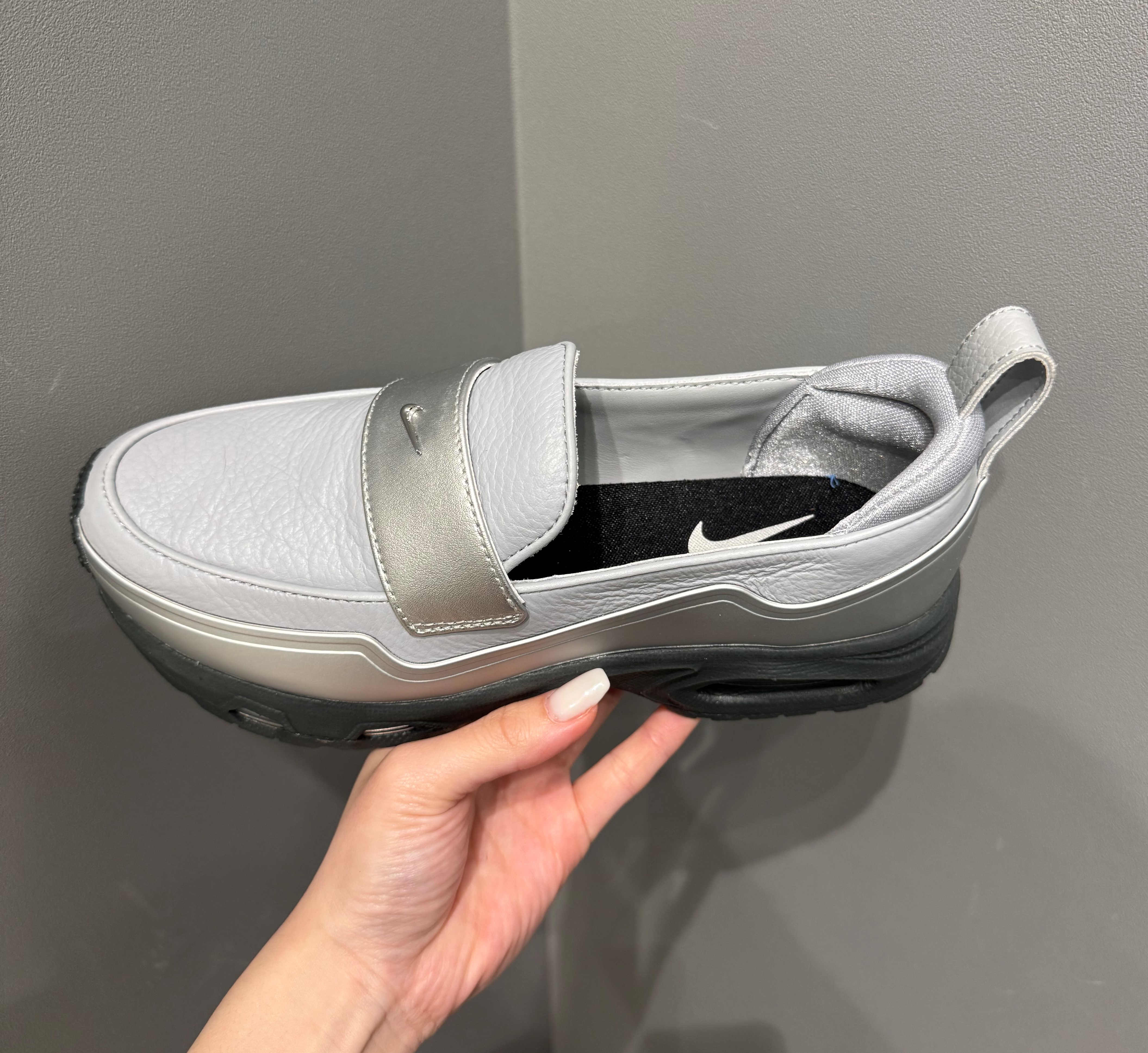 NIKE 新作商品