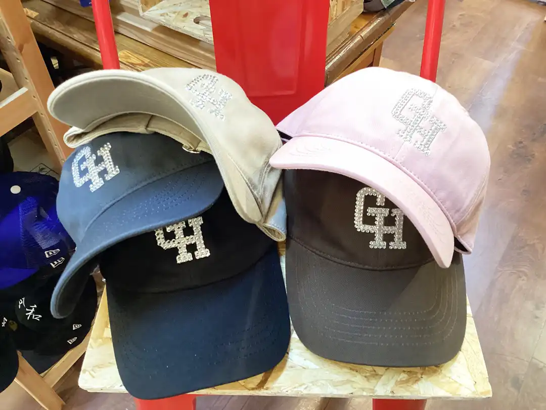 【オリジナルラインストーンキャップ入荷】