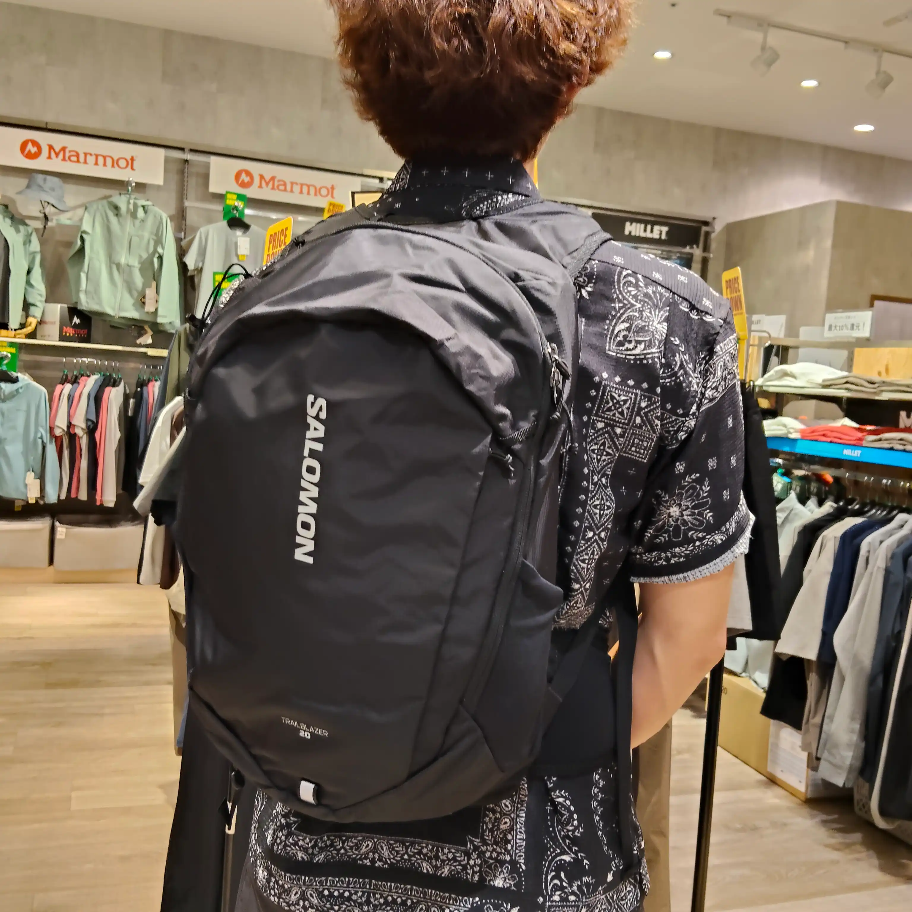 サロモンの人気商品再入荷！