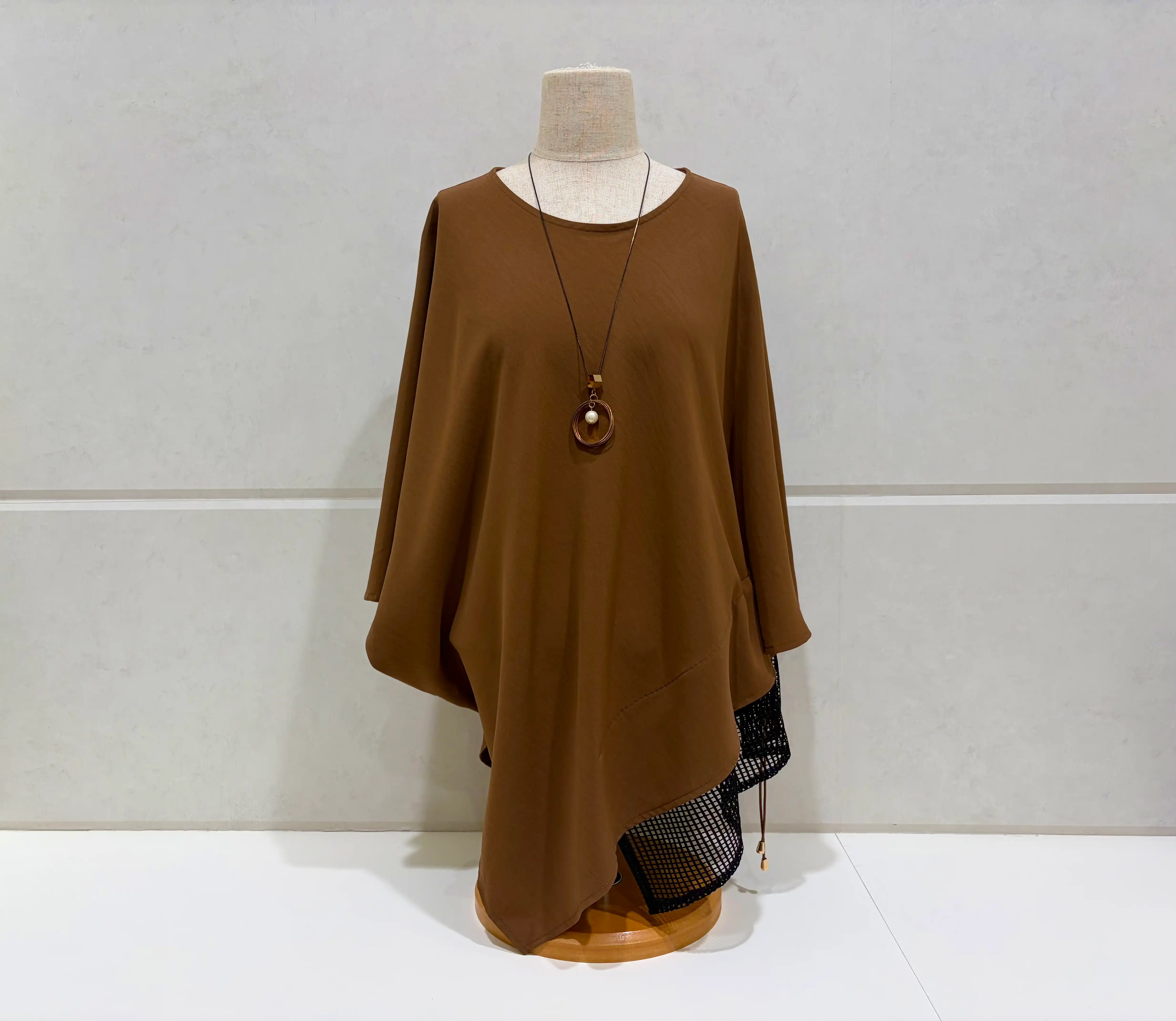 異素材メッシュ切替 アシンメトリートップス