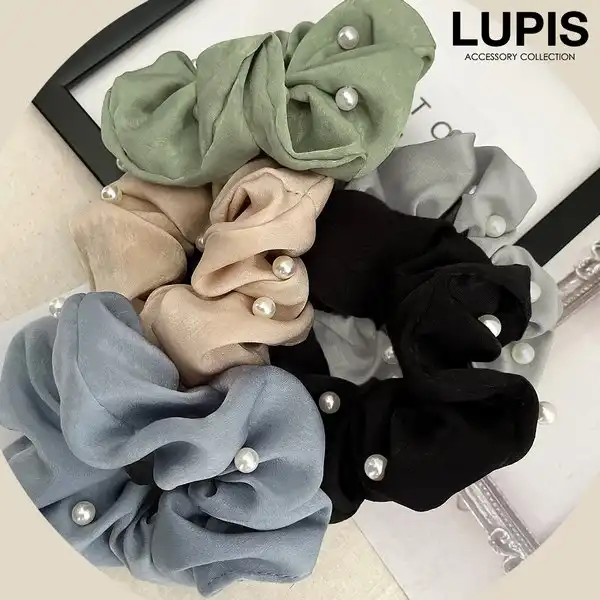 くすみカラードットパールシュシュ