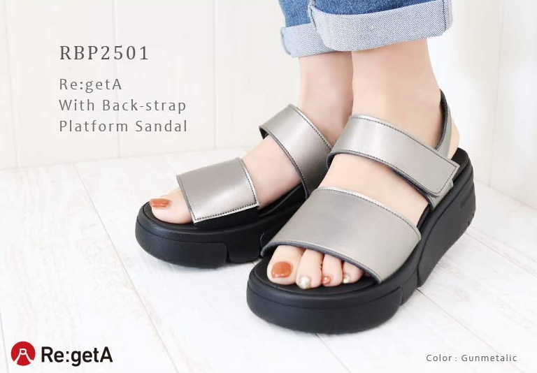 Regetta 厚底サンダル