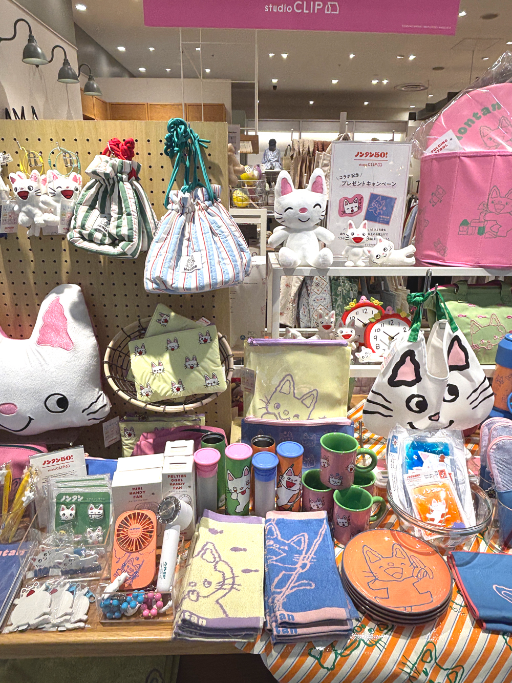 コラボアイテム再入荷してます！