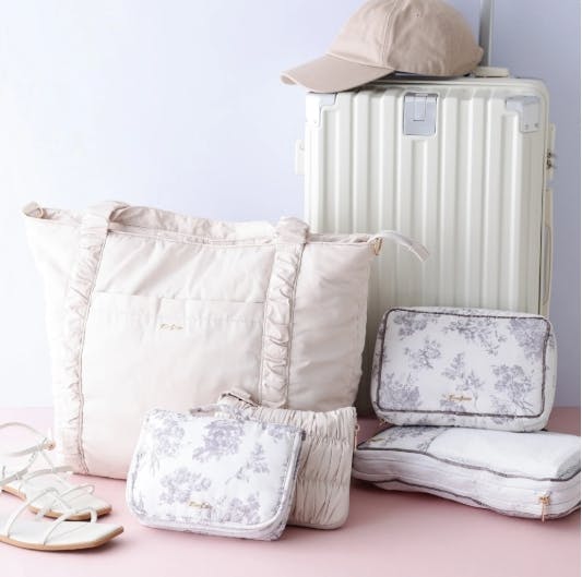 旅上手はパッキング上手。旅行をもっと快適に過ごすコツをFrancfrancアイテムを使ってご紹介！