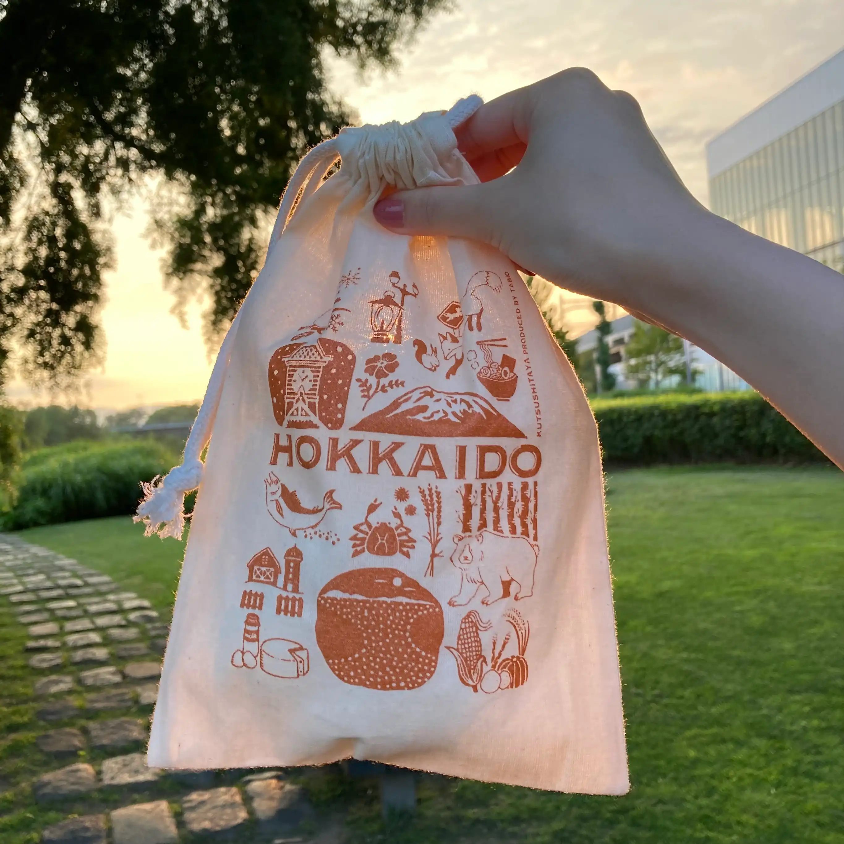 北海道限定巾着発売中！