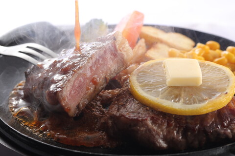 鉄板ステーキ ろく丘