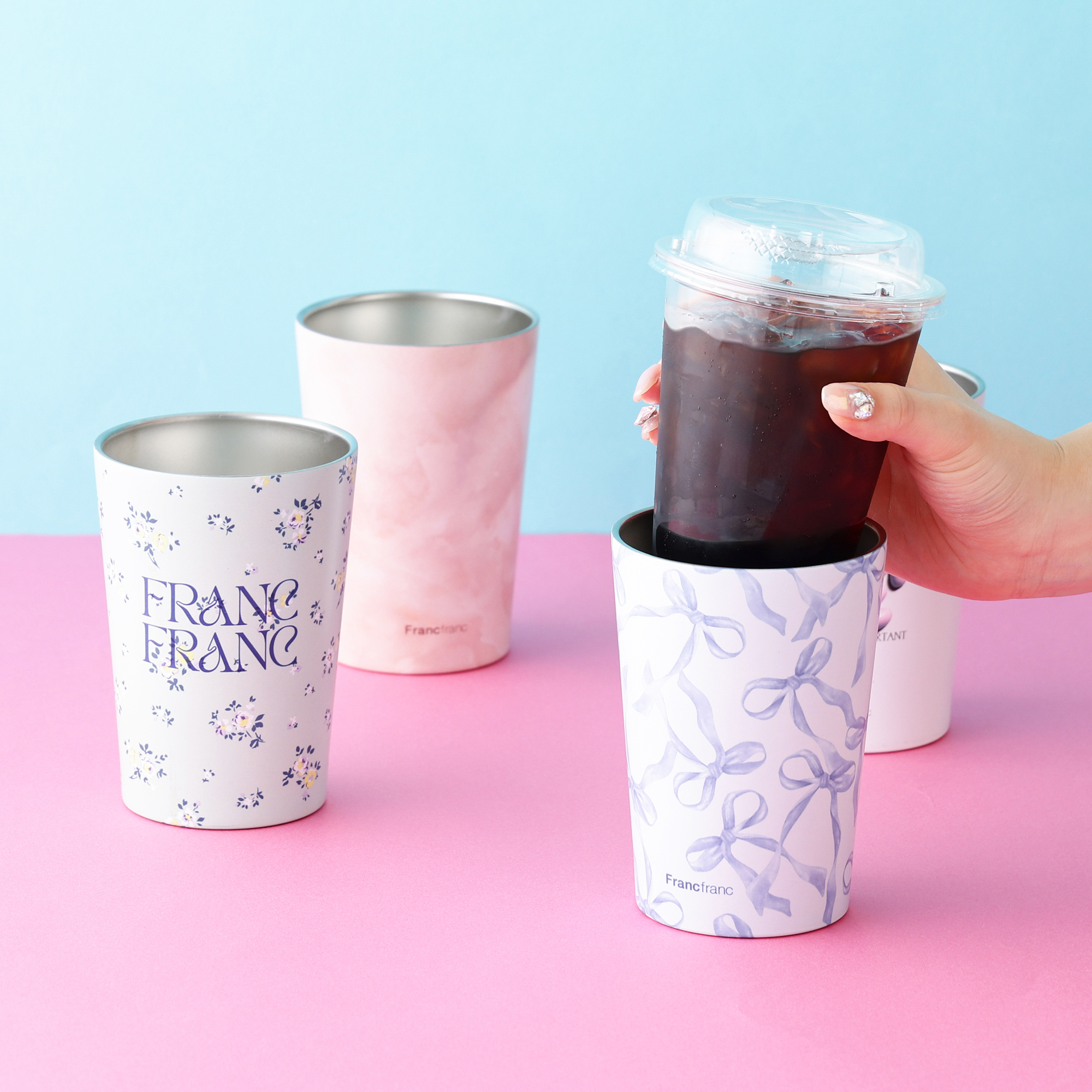 ＼NEW／テイクアウトドリンクをカップごと入れられる！人気タンブラーの新作が登場しました♪