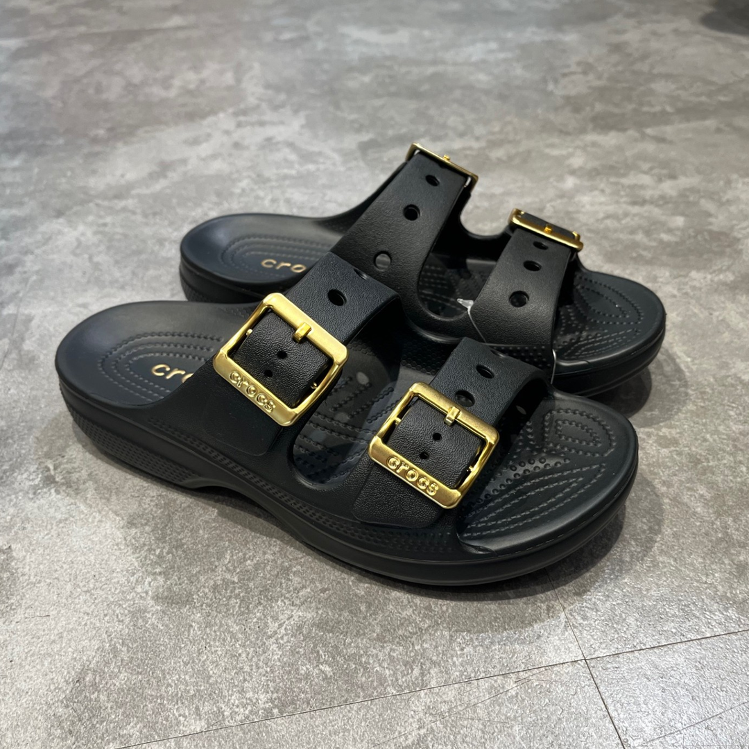 Saturdaymetallic bucklesandal W