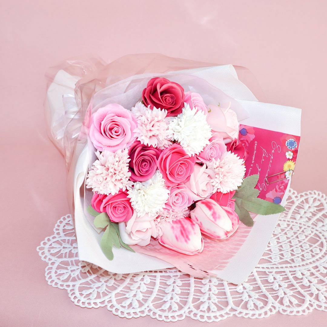 母の日特集（karendo　エレガントカーネーションブーケ）