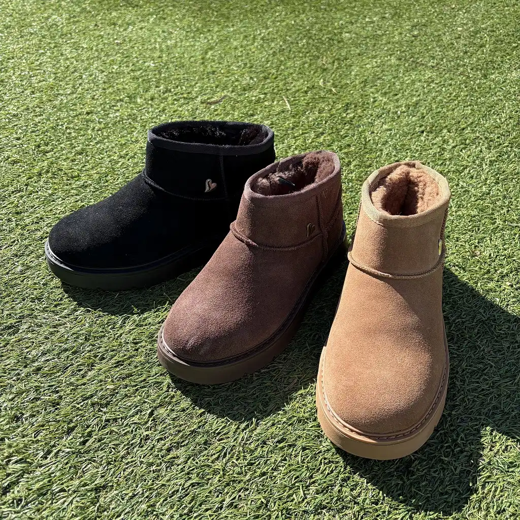 スリップインズからブーツが入荷!