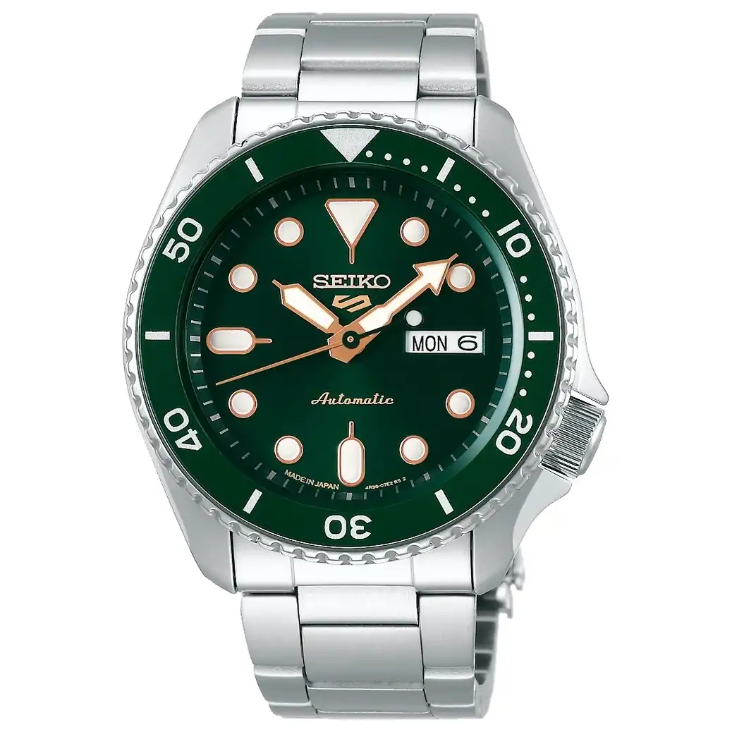 SEIKO5スポーツ グリーンカラーの機械式時計
