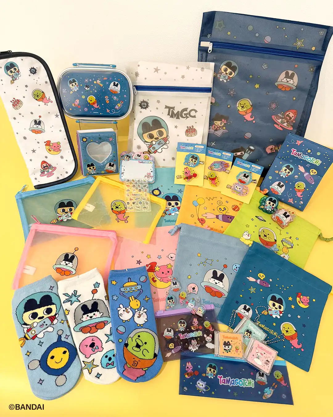 30周年を迎える「たまごっち」とのコラボ雑貨が新登場！