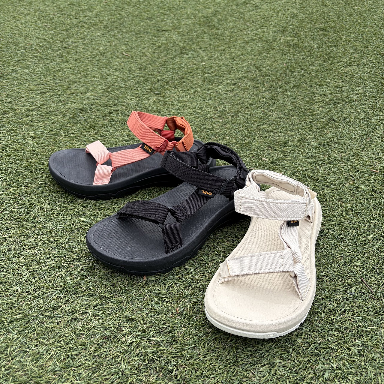 TEVAサンダル入荷！