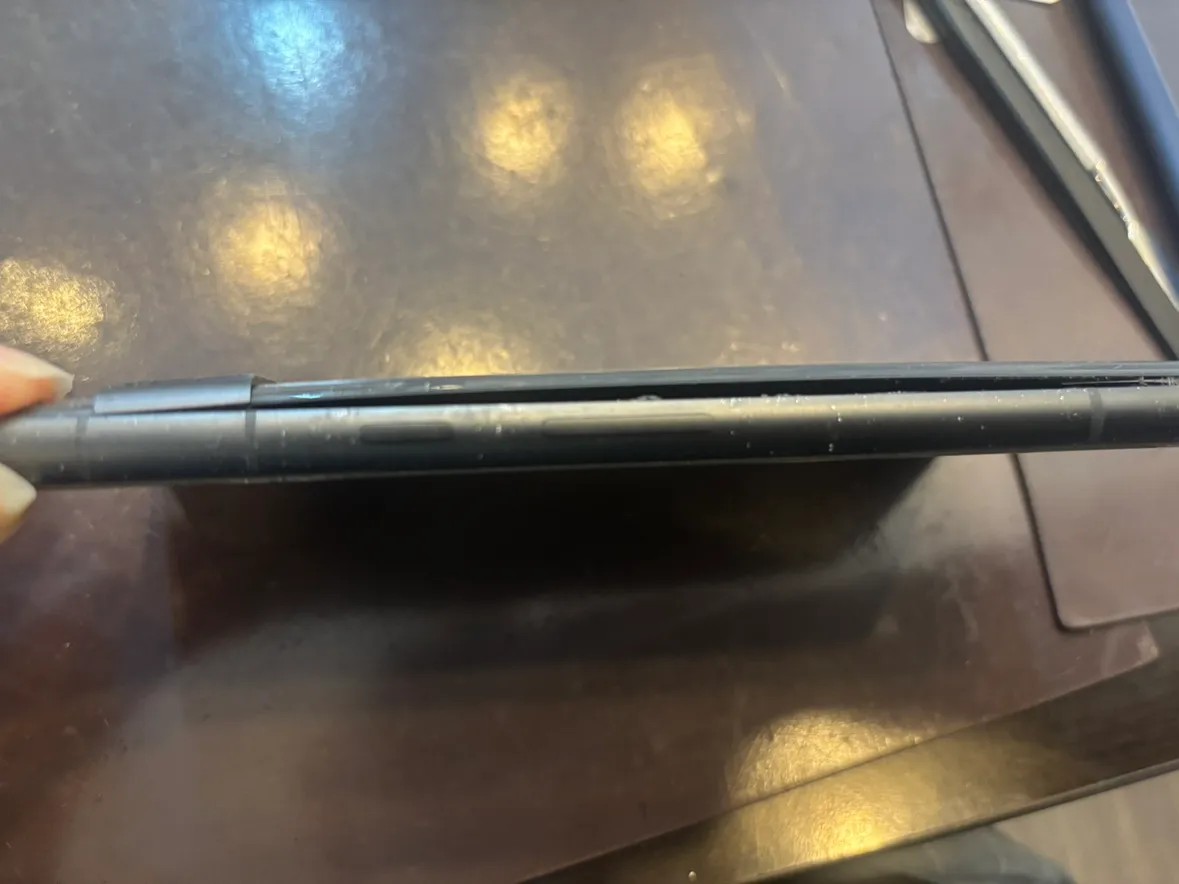 Google Pixel7aの膨張バッテリー交換修理も当店にお任せ！