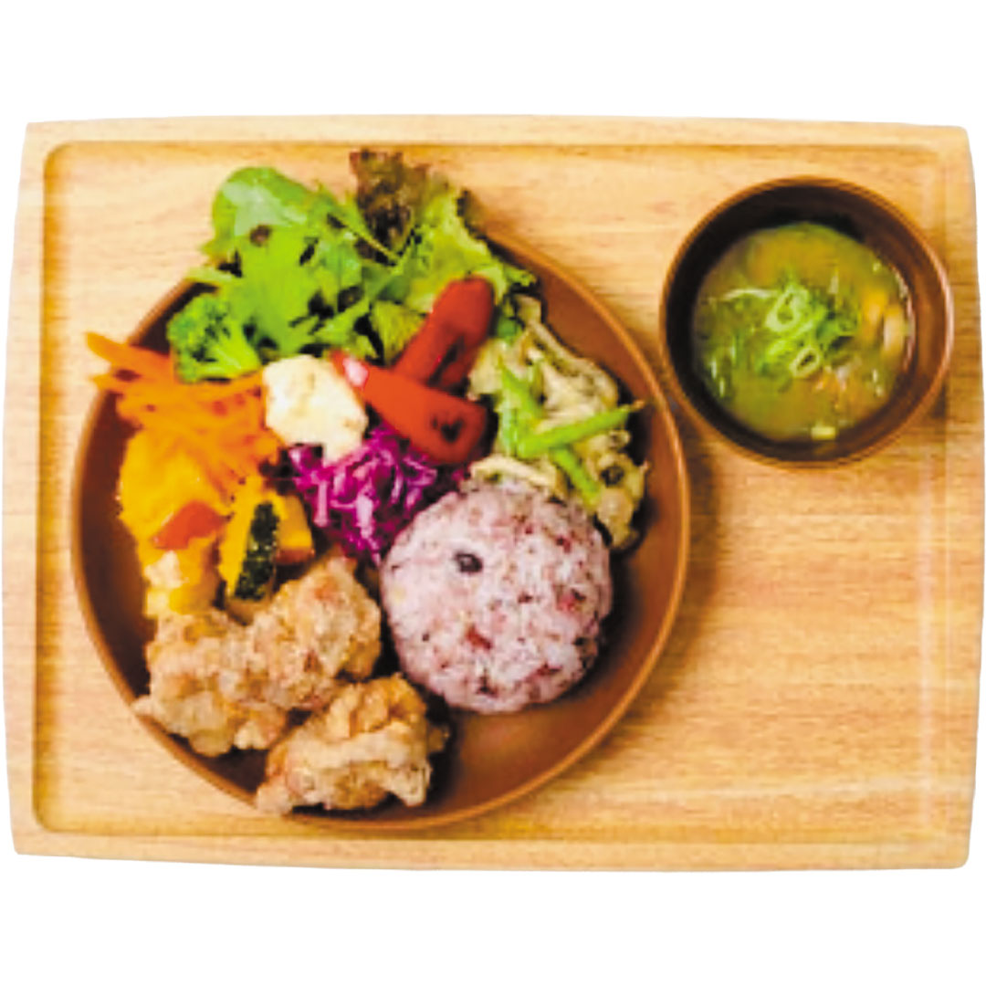 タニタカフェ＋から揚げ定食