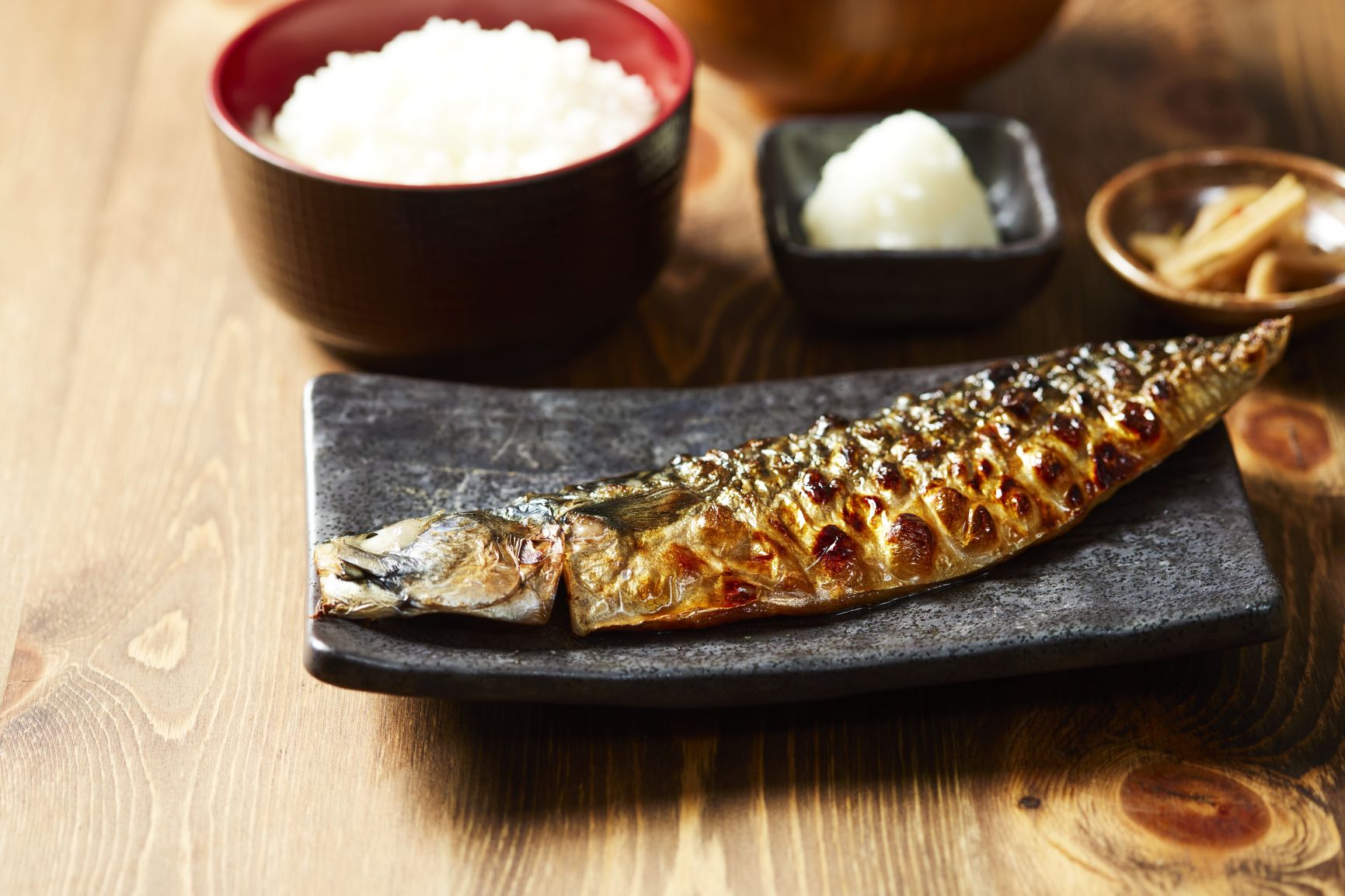 炭火焼和めし処　しんぱち食堂