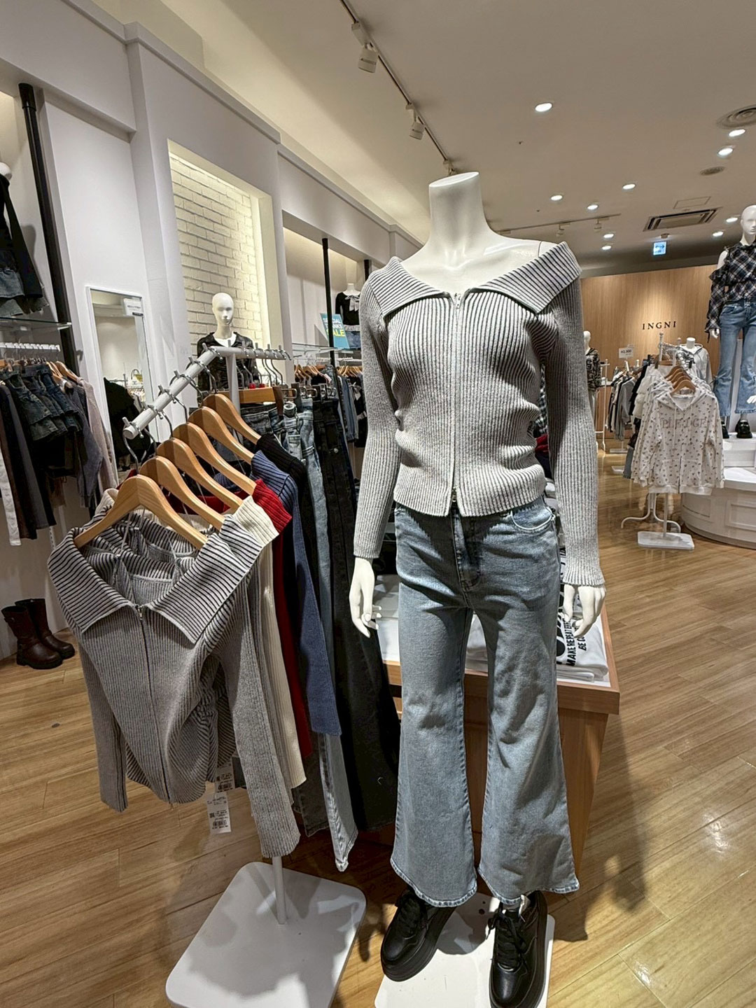 カラバリ豊富！INGNI大人気アイテム