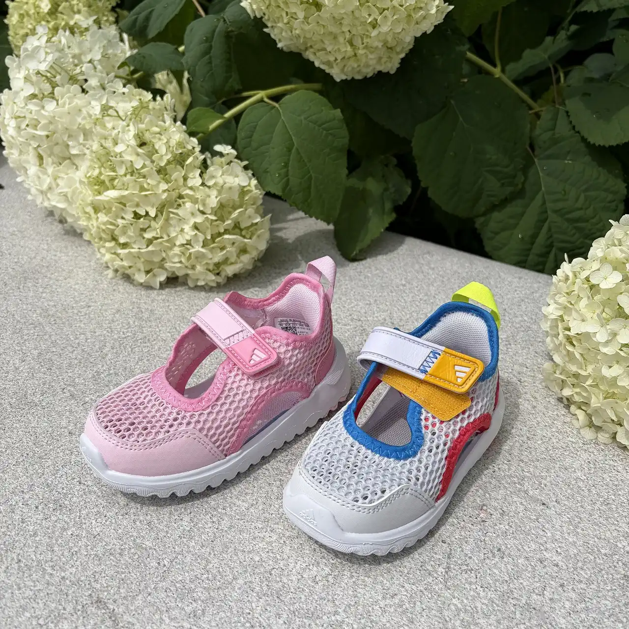 ADIDASベビーサンダル入荷！