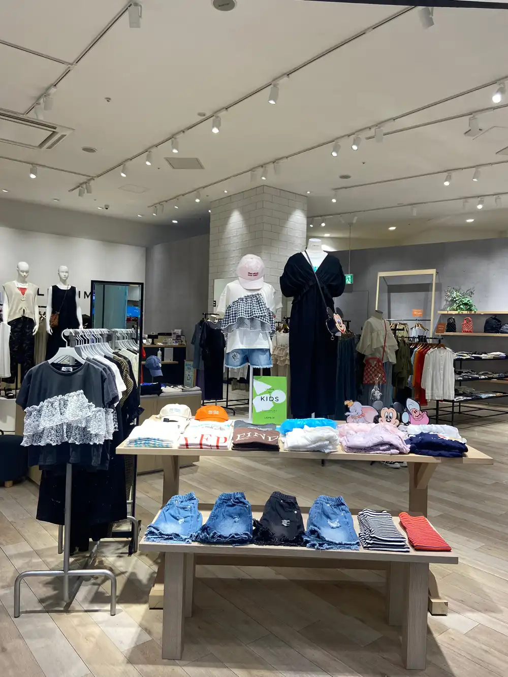 ★★kidsアイテム展開はじまりました★★