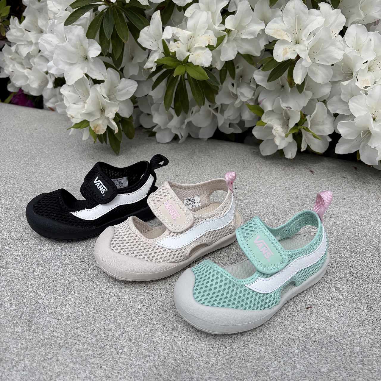 VANSキッズサンダル入荷！