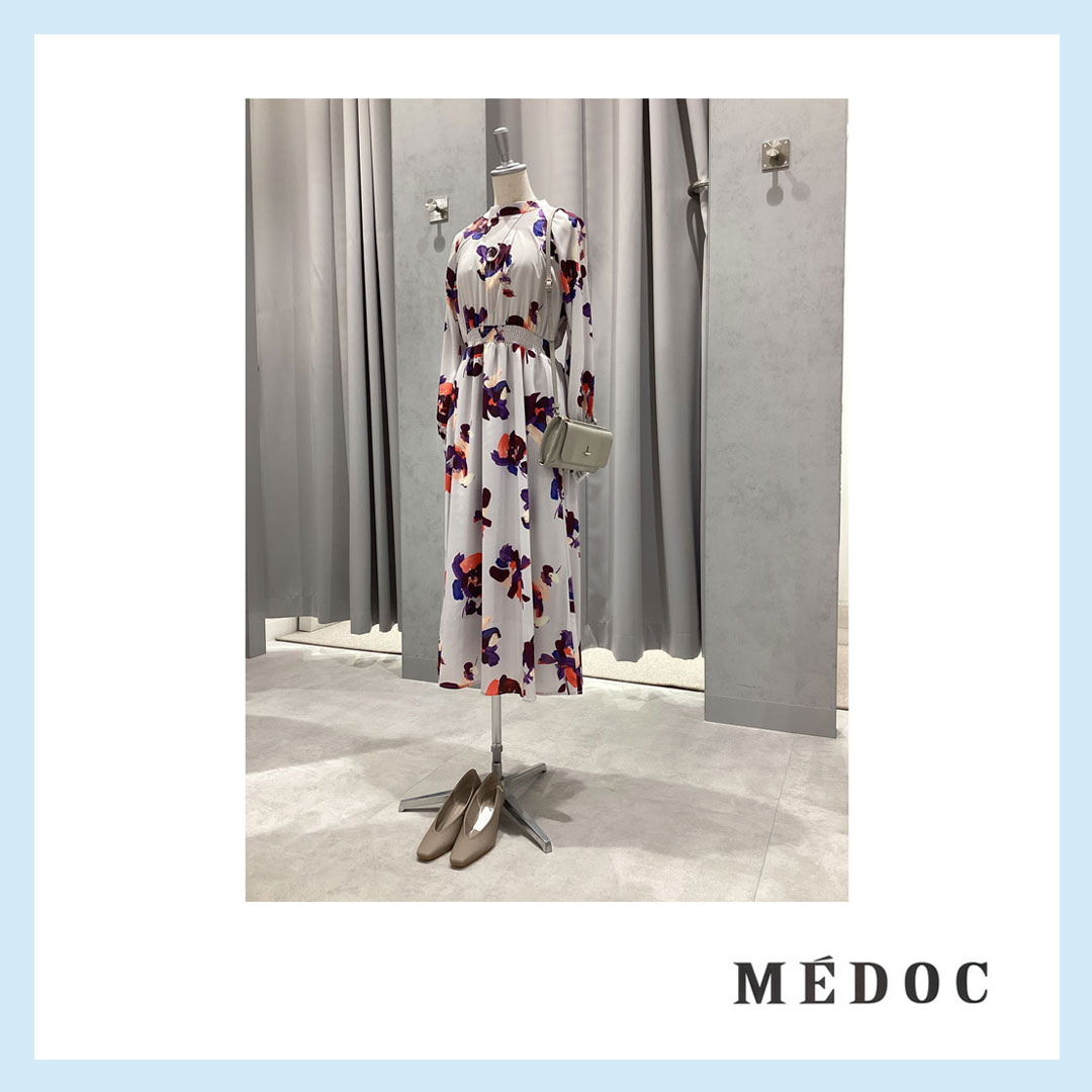 フラワーペイントフレアワンピース