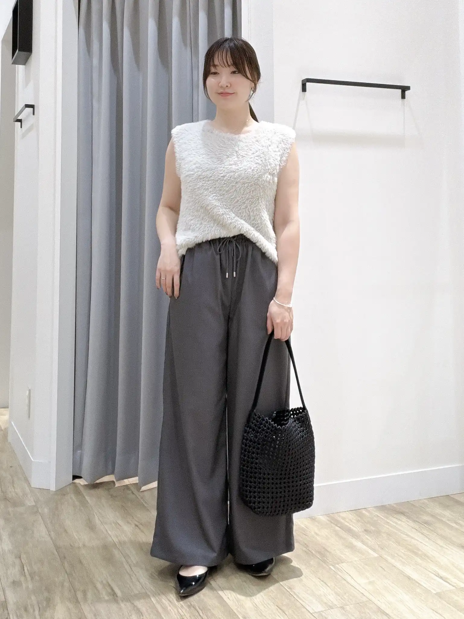 自社アプリダウンロードで新作クーポン配布中！