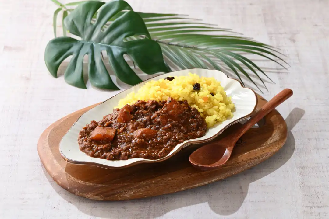 ハワイアンロコキーマカレー！！
