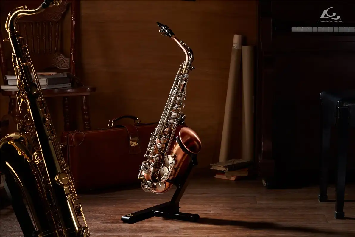 LC SAXOPHONEフェア 開催　12月5日(土)～12月13日(日) | イオンモール土岐店
