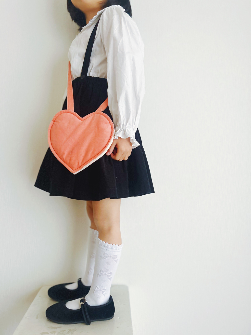 セレモニーにオススメ！キッズリボンハイソックス